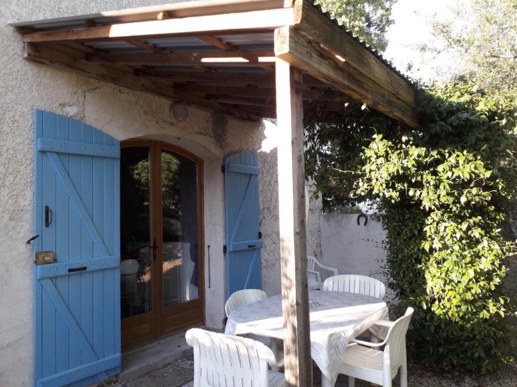 Chez Betty Le Luc Exterior foto
