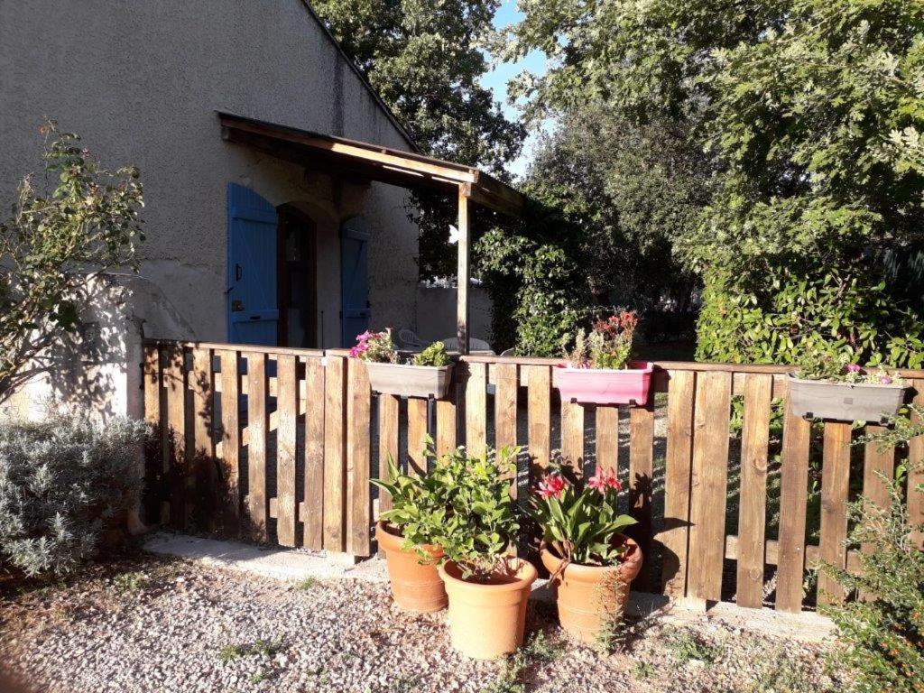 Chez Betty Le Luc Exterior foto